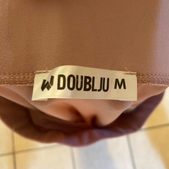 High low skirt - Picture 2 of 3